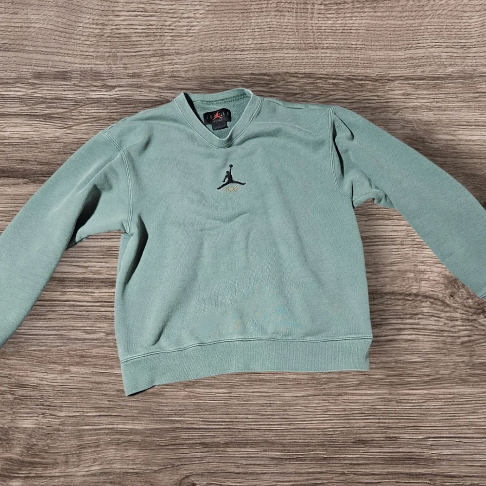 Jordan Flight Heritage Fleece Crew Sweatshirt In Color‎ 